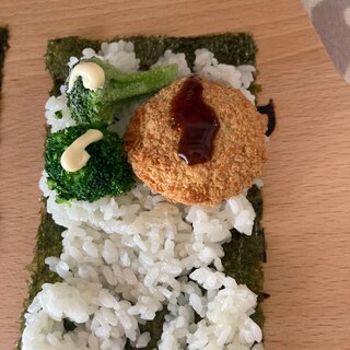 保冷効果☆お弁当箱不要♪おにぎりのお弁当